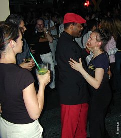 Salsa im Com-Center (anklicken zum Vergr��ern)